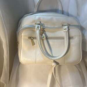 Elegant Kristin Lee Designs- Box Handbag Purse-White